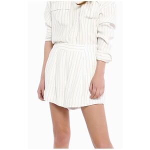 C\MEO COLLECTIVE Striped Pleated Shorts White‎ Casual Summer Size Medium